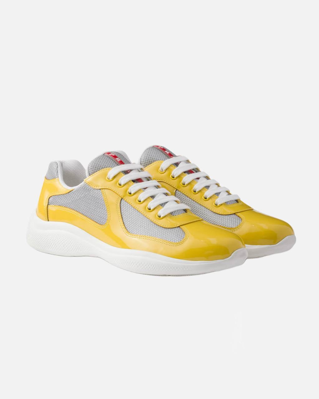 Prada cup - jaune