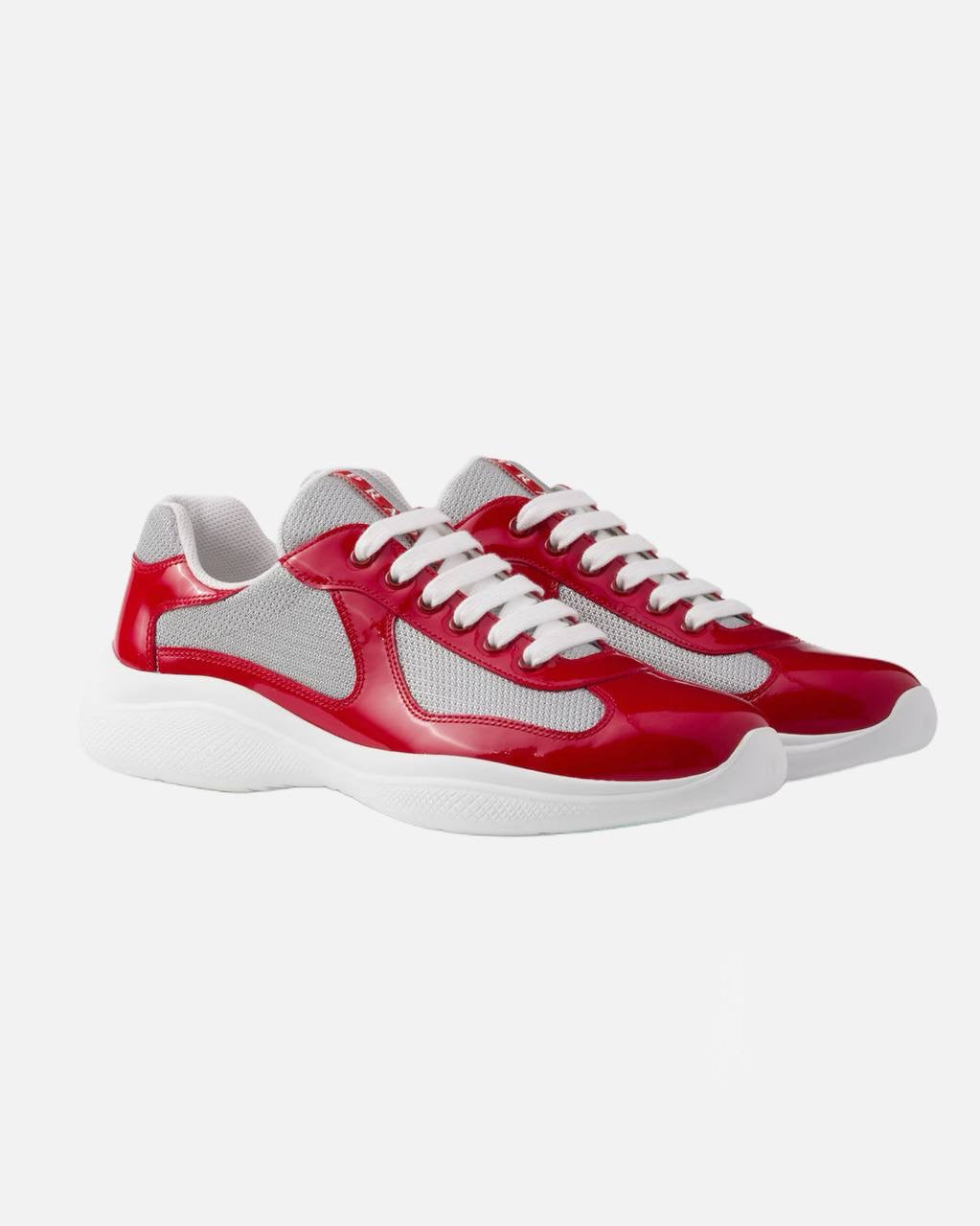 Prada cup - rouge